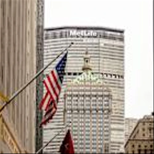 MetLife, Inc. (NYSE:MET): Among the Best Insurance Stocks to Buy According to Hedge Funds