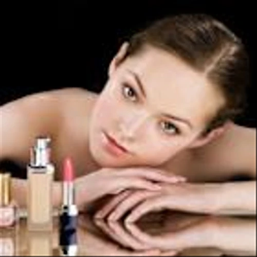 Estee Lauder's Skin Care Sales Rise 6%: Are More Gains Ahead?