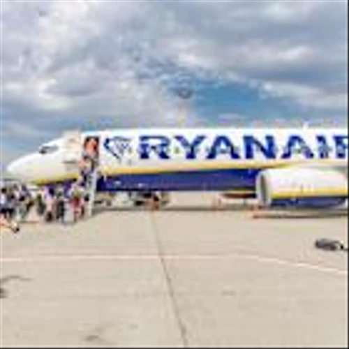 Ryanair Reports Narrower-Than-Expected Loss in Q4, Revenues Up Y/Y