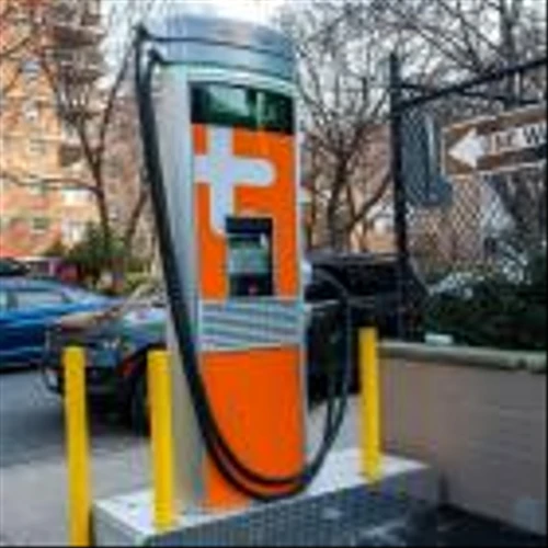 Will Tesla’s EV Charging Slowdown Supercharge Competitors?