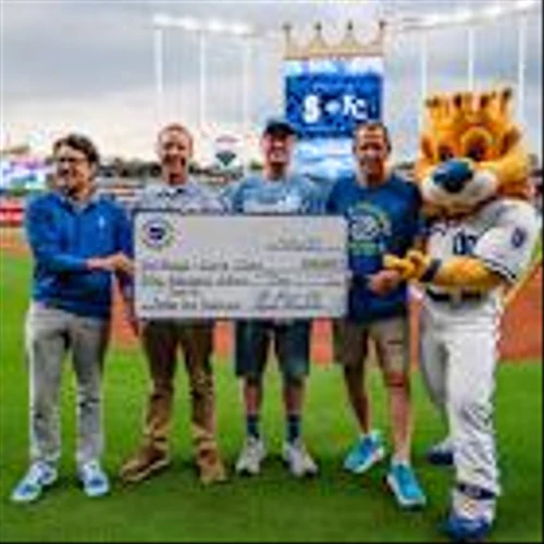 Kansas City Royals and Sun Life raise $50,000 for Boys & Girls Clubs of Greater Kansas City through Strikeout Diabetes campaign