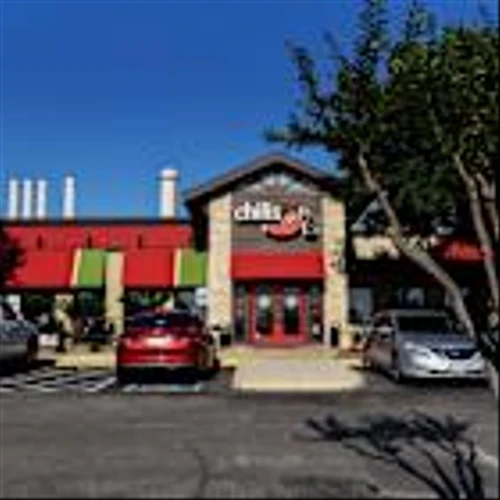 How Chili’s and Cheesecake Factory are defying consumer gloom and beating McDonald’s and Chipotle at their own game