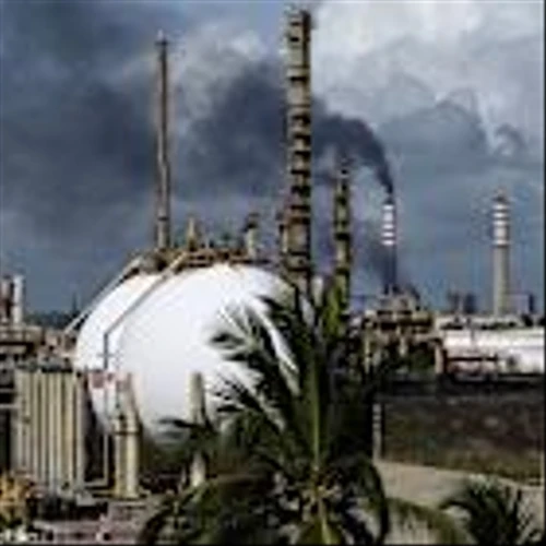 Venezuela Unveils Oil Bill to Attract Investors, Lift Output