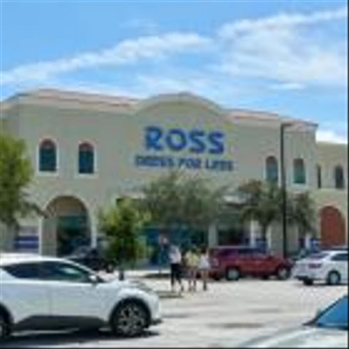 Ross Stores' Q4 Earnings Beat, Sales Improve Y/Y on Strong Comps