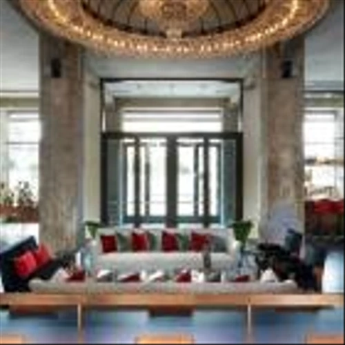 Soho House Considers Going Private as It Faces Investor Scrutiny