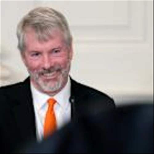 Michael Saylor finally addresses short-sellers as mNav drops