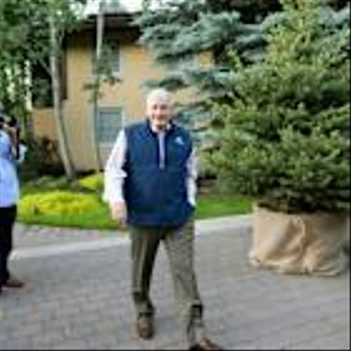 US media mogul John Malone to step down as head of business empire