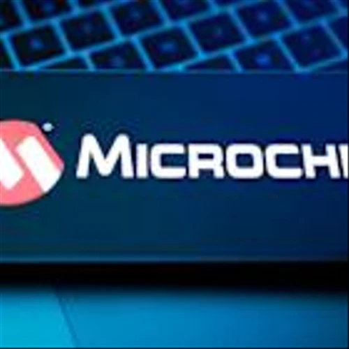 Microchip forecasts quarterly net sales below estimates as inventory clearing weighs