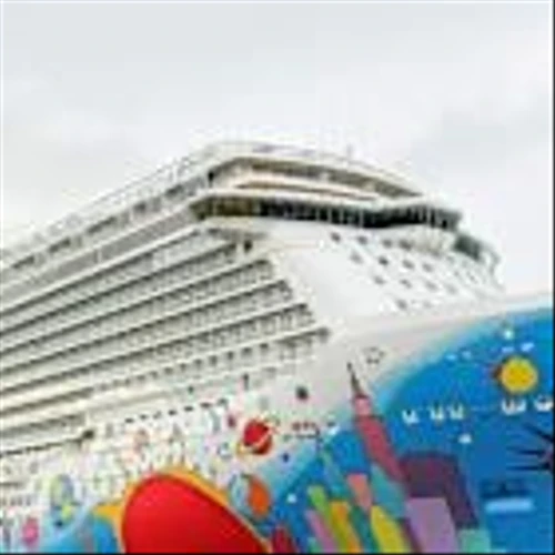 Norwegian Cruise Line Stock Gets a Downgrade. Goldman Sees a Storm Coming.