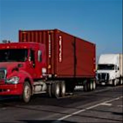Trump Says US Tariffs on Heavy Truck Imports to Begin Nov. 1