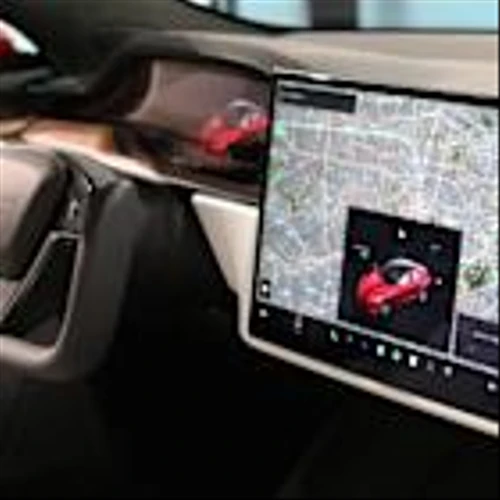 Tesla Is Working to Add Apple CarPlay in Bid to Boost Vehicle Sales