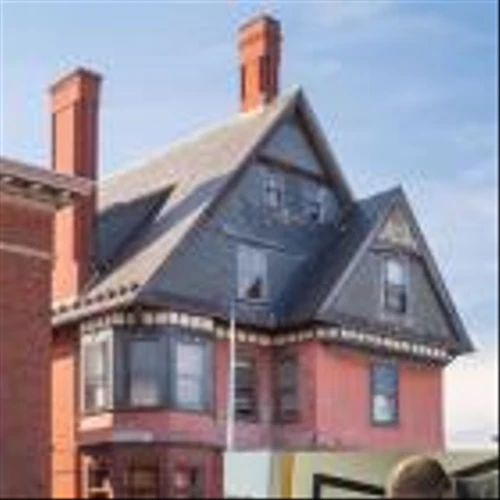 Washington Trust provides financing for Rhode Island Hispanic Chamber of Commerce's new headquarters