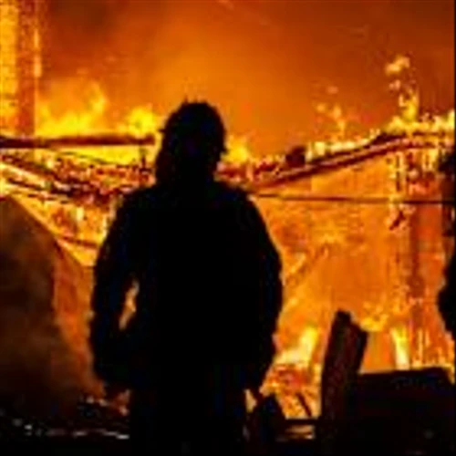 Edison executives made false statements on wildfire risks, lawsuit claims