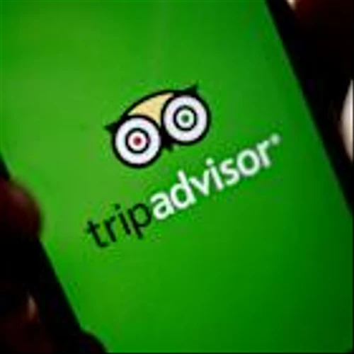 AI Disruption Trade Drives Divide in Travel and Leisure Stocks