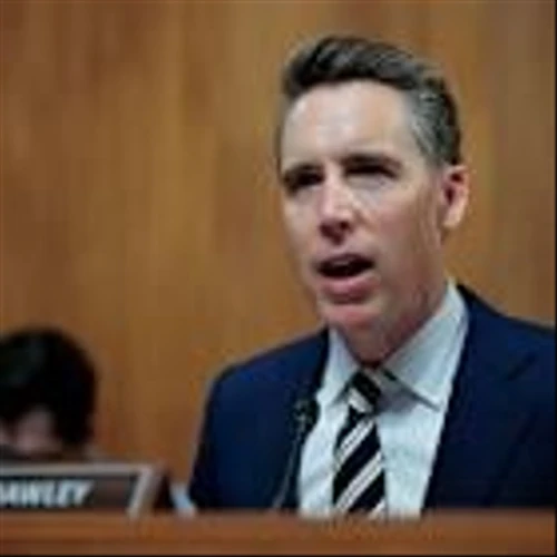 Sen. Hawley to probe Meta after report finds its AI chatbots flirt with kids