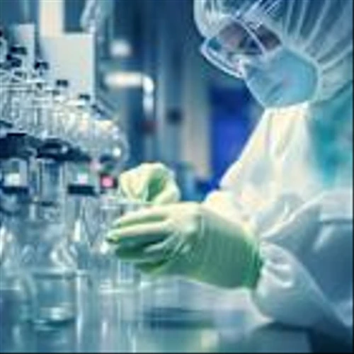 Guggenheim Lifts PT on Pfizer Inc. (PFE) to $35 From $33, Keeps a Buy Rating