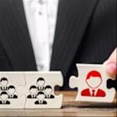 Lloyds Banking Group names new business and commercial banking CEO