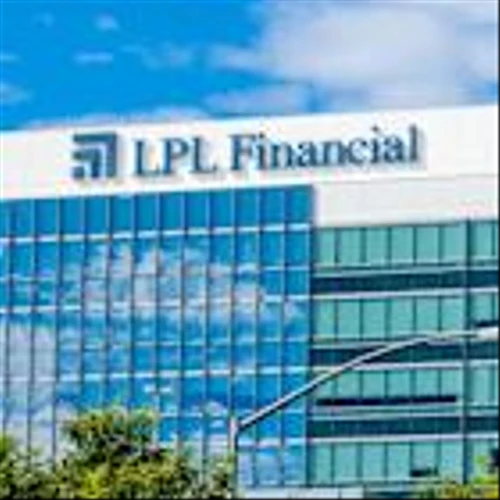 LPL Adds $715M Cincinnati Team From Cetera