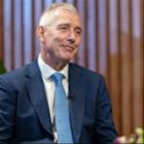 Kroger Names Ex-Walmart Executive as Its Next CEO