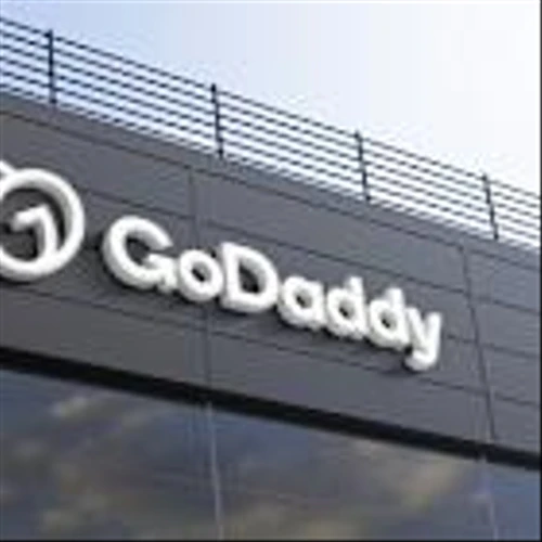 Consumers Say an Oddly Spelled Domain Name Gives Them the Ick