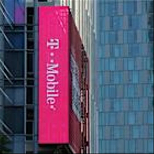 Justice Department to allow T-Mobile's $4.4 billion acquisition of UScellular