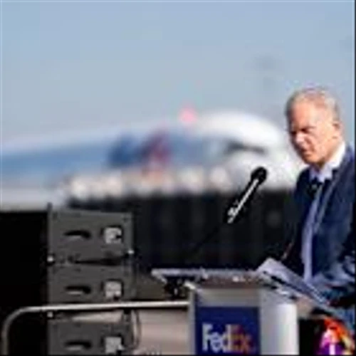 FedEx shareholders elect Richard Smith, son of founder Fred Smith, to board of directors