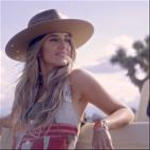 Grit and Glamour Meet Fierce and Fabulous: Wrangler® X Lainey Wilson Unites Two Western Icons