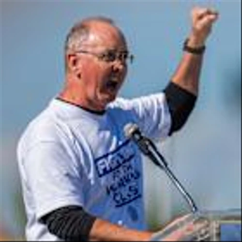 UAW reaches tentative agreement with GE