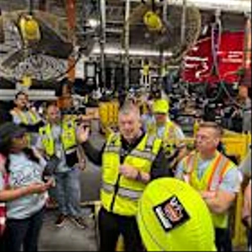 Ford’s head of manufacturing transforming culture one bus tour at a time