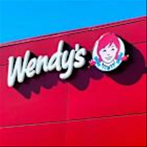Analyst Sees Wendy's Playing Catch-Up, Needs Stronger Focus on Tech, Talent & Global Expansion