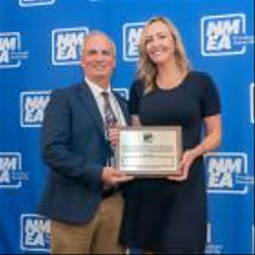 National Marine Electronics Association Names KVH TracVision UHD7 Its 2024 Satellite TV Product of Excellence