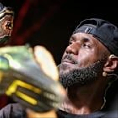 The Rivalry That Won’t Quit: Steph and LeBron Take the Sneaker Wars to China