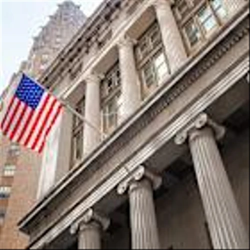 Stock Market Today: Dow Up Amid Bank Fears; Eli Lilly, Novo Sell Off On Trump Comments (Live Coverage)