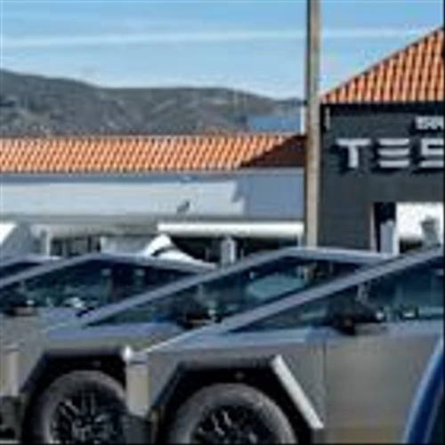 Tesla Wants Its American Cars to Be Built Without Any Chinese Parts