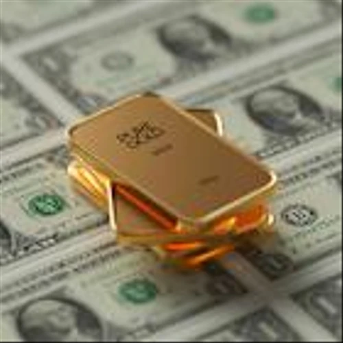 UBS Lifts Target on Agnico Eagle (AEM) to $160 Amid Strategic Moves