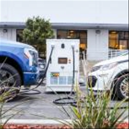 The Xos Hub™ Gets Major Upgrades and a Purchase Order from Xcel Energy