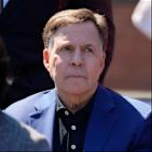 Bob Costas: Trump’s attacks on the media are unlike anything in my lifetime