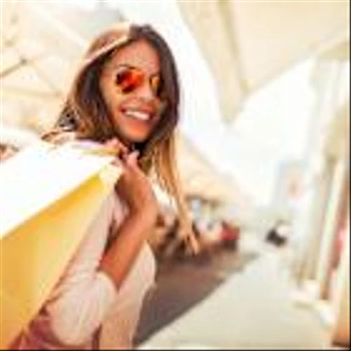 Bargain Retail Is Booming. 3 Stocks to Buy to Capitalize on the Trend in 2025