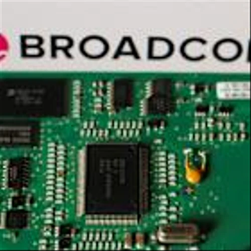 Investors should beware of AI's circular financing trap, look for alternatives like Broadcom