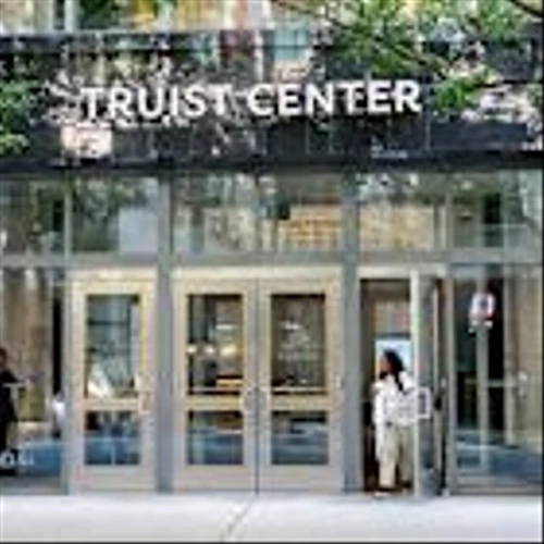 Bank risk chiefs aim to shake ‘Department of No’ reputation