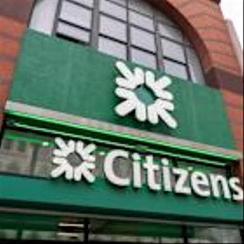 How Is Citizens Financial's Stock Performance Compared to Other Regional Banks?