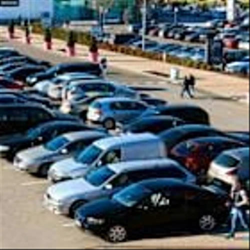 Zacks Industry Outlook Highlights Geely Automobile and XPeng