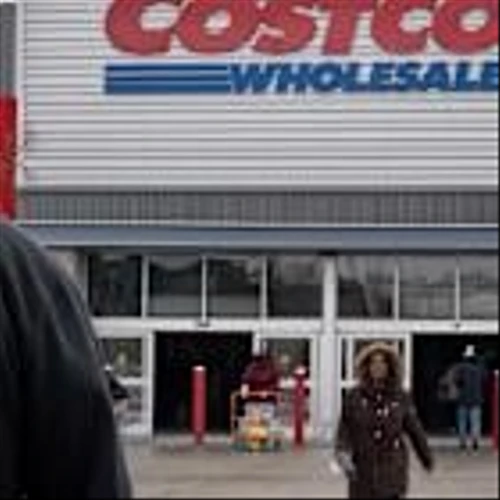 Costco Sold 4.5 Million Pies Ahead of Thanksgiving. Despite Earnings Beat, the Stock Fails to Gain Traction.