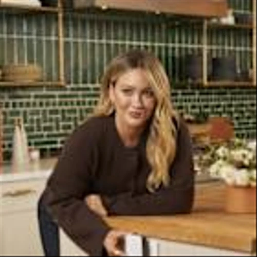 HILARY DUFF BRINGS BELOW 60 FRAGRANCE COLLECTION TO QVC WITH EXCLUSIVE OFFERING