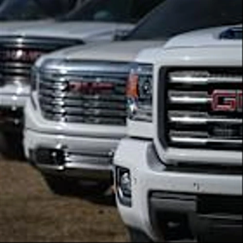 Even a 15% tariff rate for autos means new car prices could rise about 8.1%, or $4,300: Report