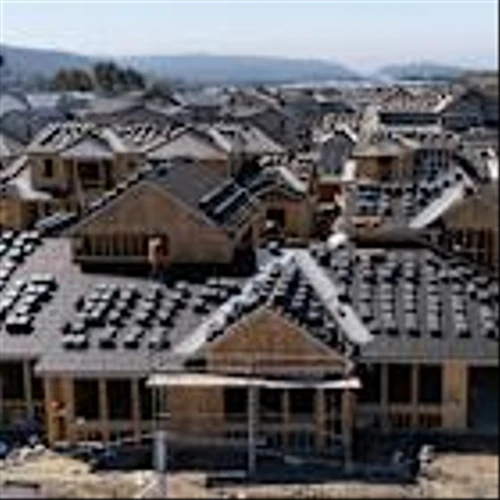 US pending home sales fall sharply in April