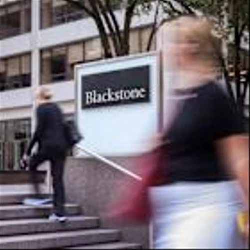 These Companies Offer Huge Dividend Yields. The Risks Are Enormous, Too.