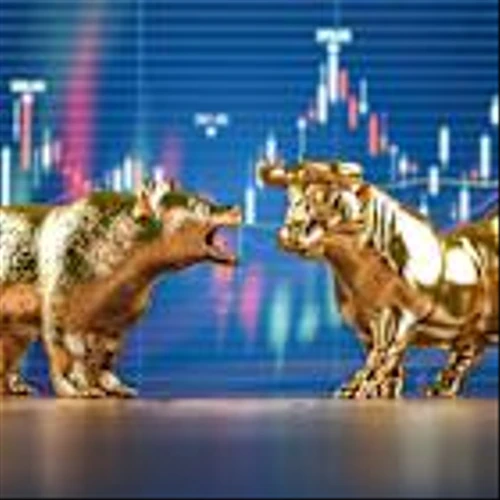 3 Reasons to Buy (and 2 Reasons to Sell) the Only "Ten Titans" Stock That's Underperforming the S&P 500 Over the Last 5 Years