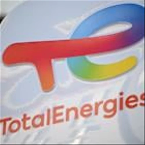TotalEnergies Cuts Buyback to Lower End of Range on Weak Oil