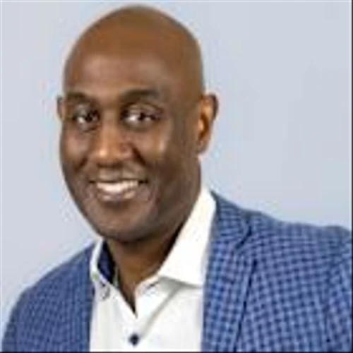 Panera Bread names Earl Ellis as new CFO